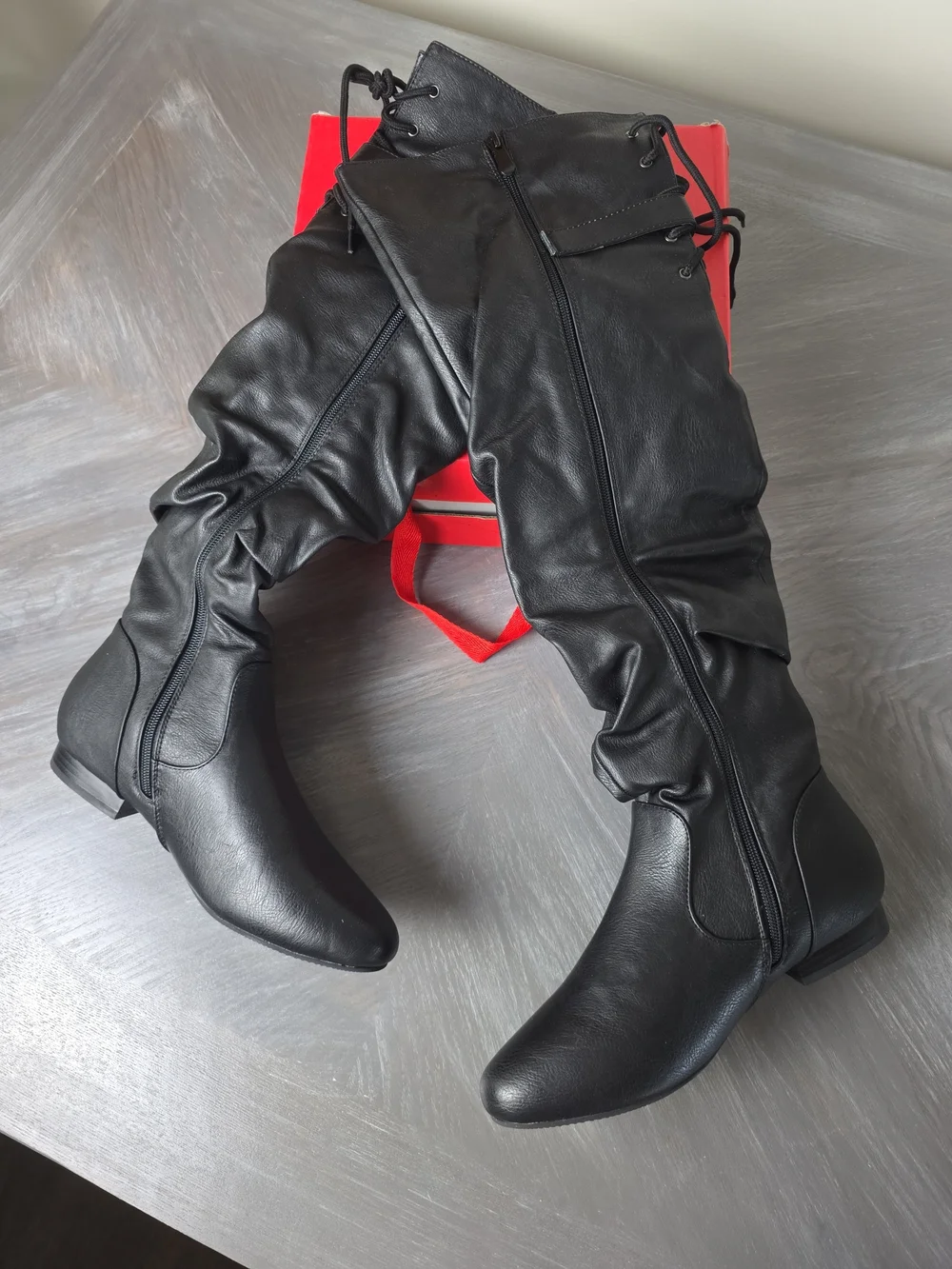 DREAM PAIRS Black Over-the-Knee Slouch Boots Size 8